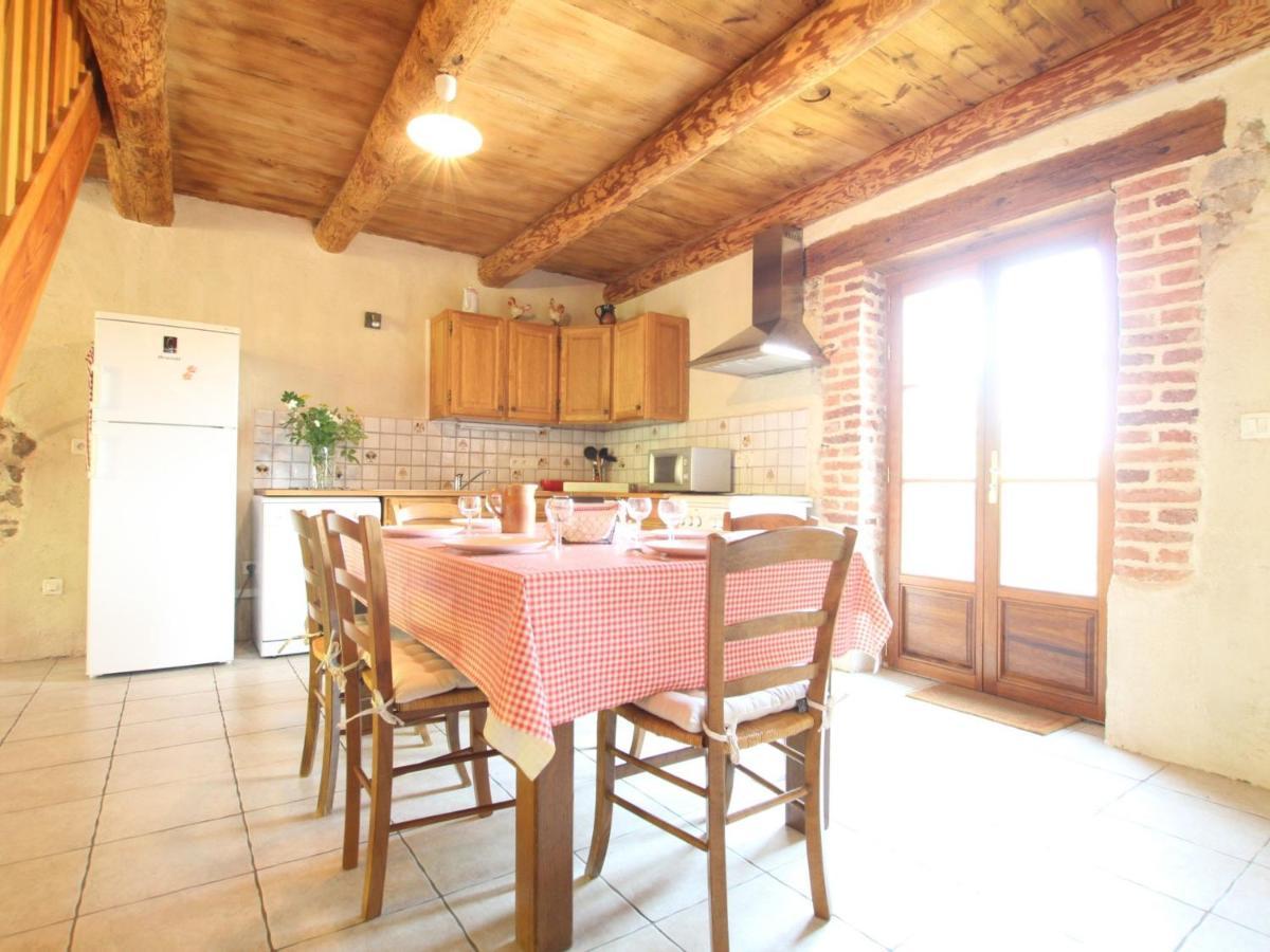 Charmante Maison De Ferme Avec Cour Fermee, Proche Loisirs Et Nature - Fr-1-582-191 Villa Aurec-Sur-Loire Bagian luar foto